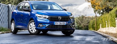 Probamos el Dacia Sandero: el utilitario asequible se moderniza lo justo para seguir siendo un coche imbatible, desde 9.600 euros