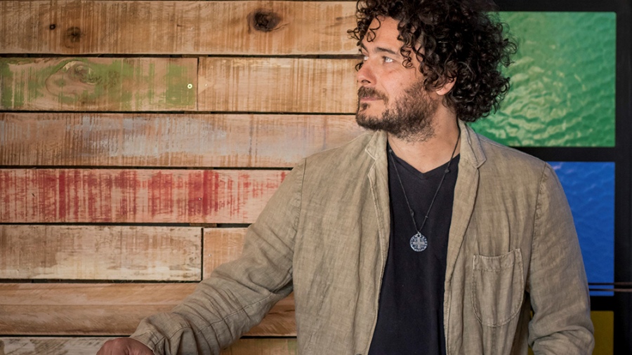 Lo acompaarn las guitarras de Luis Chazarreta y Leonel Guzmn el bombo de Daniel Barrionuevo y la participacin especial de Marina balos Gordillo en piano Foto Prensa