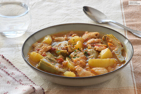 alcachofas con bacalao y patatas