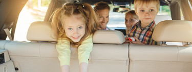 21 chistes cortos para entretener a los niños en los viajes en coche 