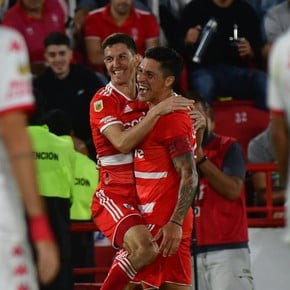 Piel de gallina: el alocado festejo de Enzo Pérez por un 3-0 que no fue