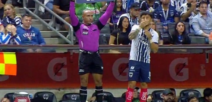 Joao Rojas ingresó a falta de diez minutos.