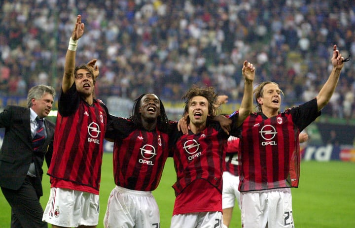 El Milan de Ancelotti eliminó al Inter y luego venció a Juventus en la final (AP).