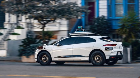 Jaguar i-Pace Waymo