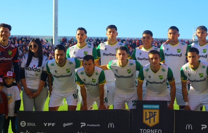 Defensa cuidó titulares para el duelo con Emelec (@ClubDefensayJus)