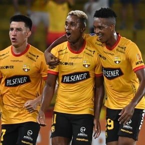 Video: los goles del triunfo de Barcelona ante Estudiantes