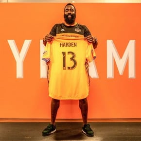 Houston Dynamo y su hincha-accionista particular: ¿podrá Messi hacerlo pelo y Barba?