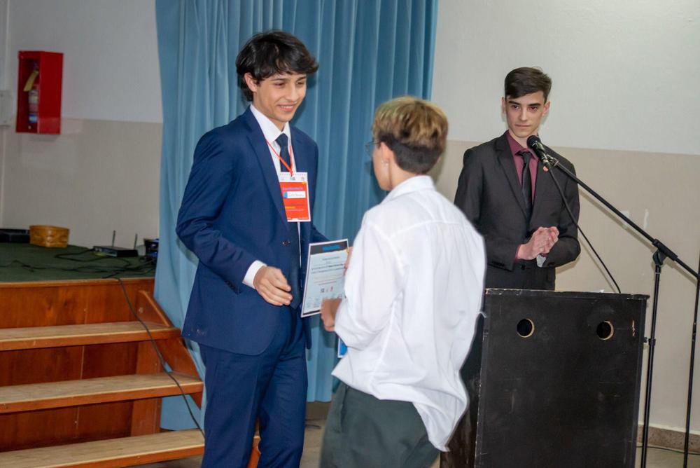 a2bd2d57-5b89-49d6-b4bb-d3d3c084226a