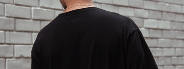 Esta camiseta negra de Jack&Jones es un superventas en Amazon y sabemos su secreto