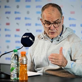 Bielsa: dos bajas más en la selección de Uruguay