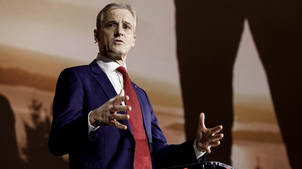 Store se comprometi con seguir suministrando ayuda a Ucrania