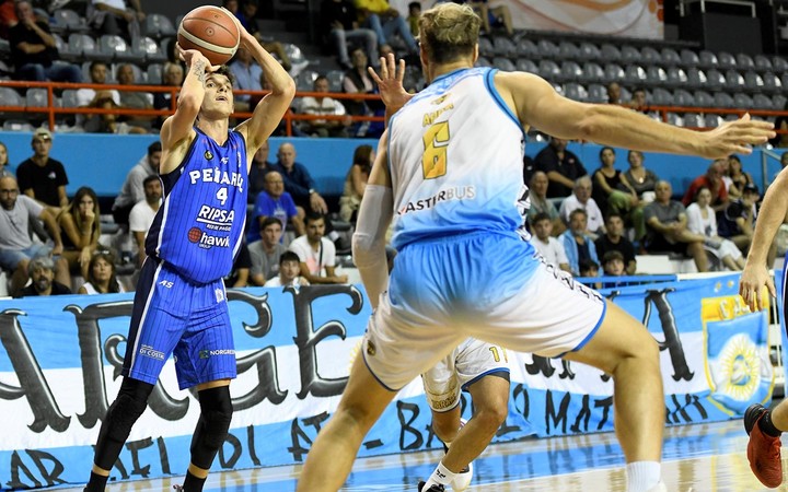 Gran triunfo de Zárate en Mar del Plata. (Liga Nacional)