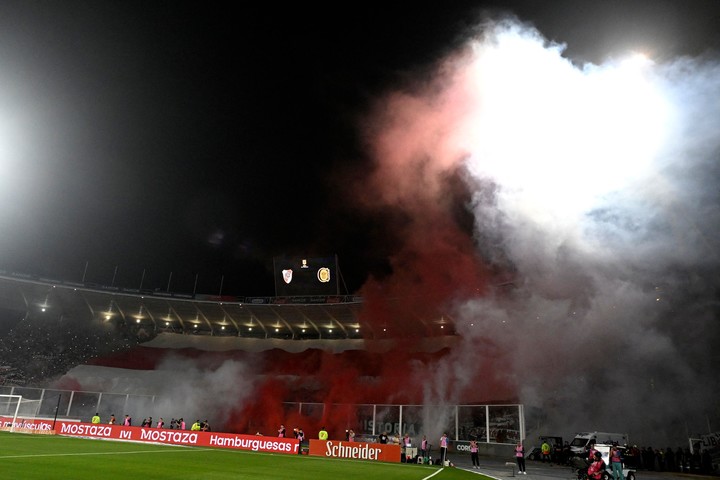 Finalmente, el partido no se jugará en el Kempes y no habrá hinchas de River (AFP).