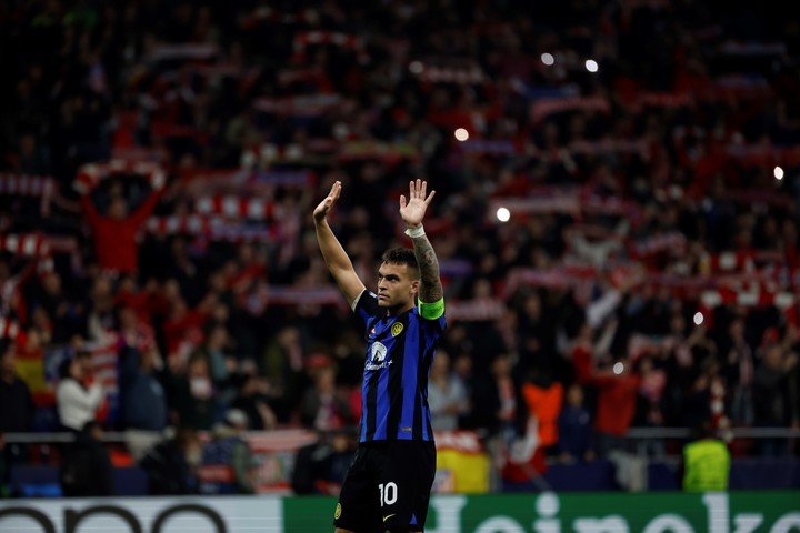 Lautaro Martínez es el goleador de la Serie A y su Inter de Milán marcha primero (EFE).