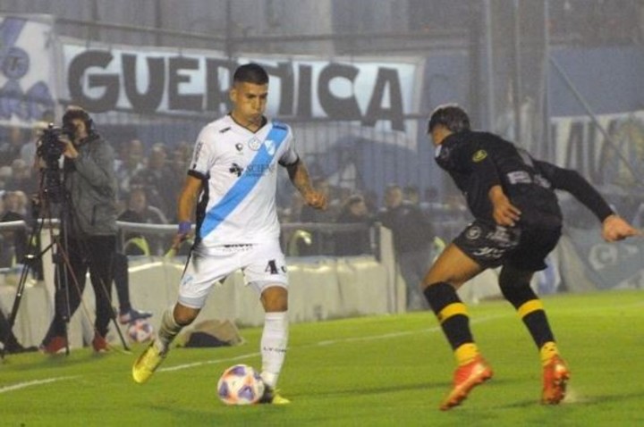 Agustín Sosa, el jóven jugador que ya tiene más de 100 partidos en Temperley.