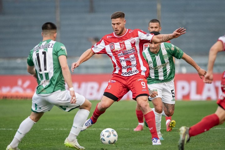 Banfield y Talleres (RE) empatan en Quilmes (Foto: Copa Argentina)