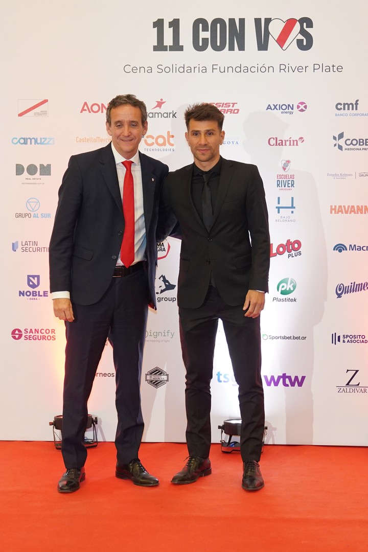 El secretario técnico Leonardo Ponzio junto a Ignacio Villarroel, vice de River (FOTO: MARTÍN BONETTO).