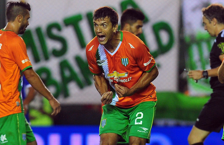 El ex defensor surgió de las Inferiores de Banfield. (foto MARCELO CARROLL)