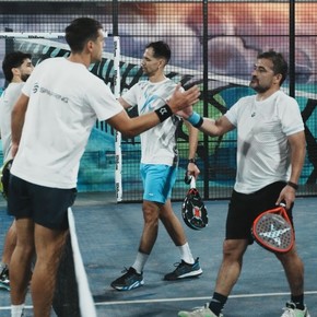 Olé presente en el primer torneo de padel de ex futbolistas