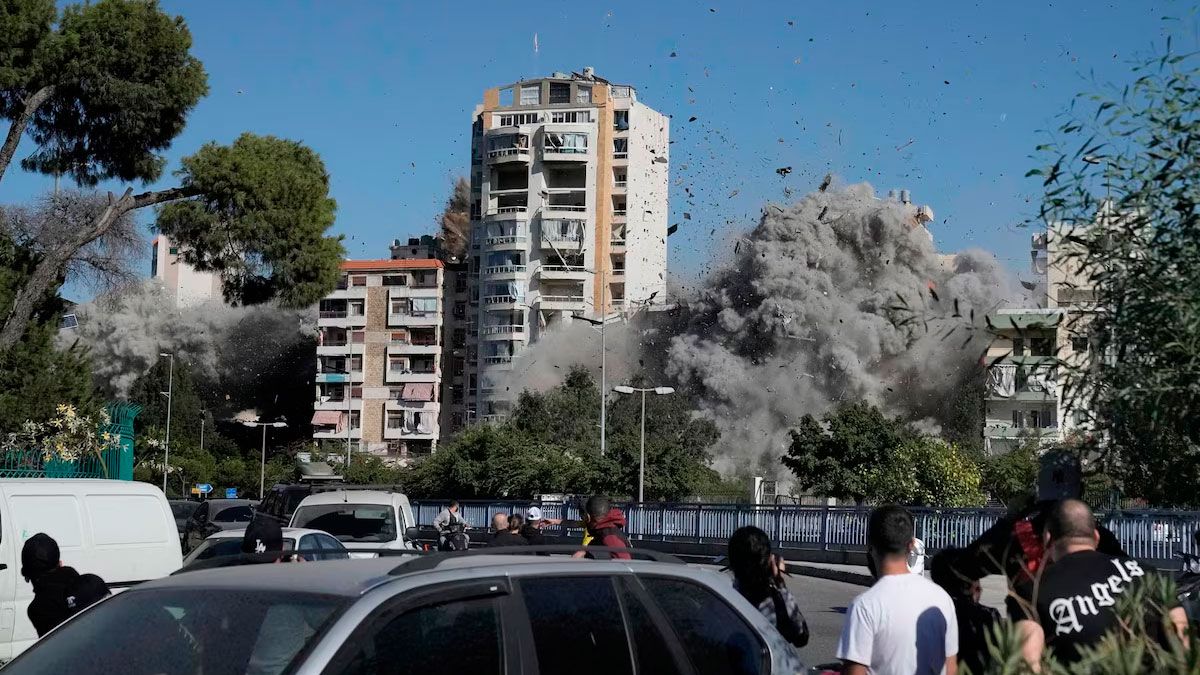 Misil contra edificio en Beirut 