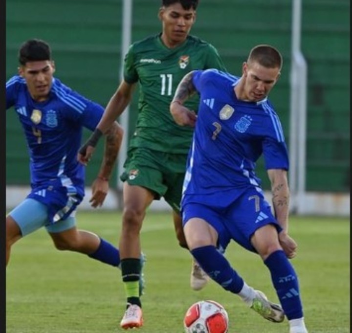 Mastantuono, uno de los lideres de la Sub 20. Placente lo dirigió en la Sub 17 (Foto: @Argentina).