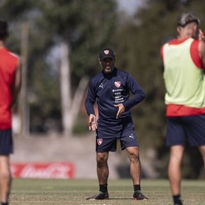 El puesto que Vaccari prioriza reforzar en Independiente