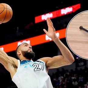 Tremendo susto en la NBA: cayó una pieza de la pantalla gigante y casi golpea a Rudy Gobert