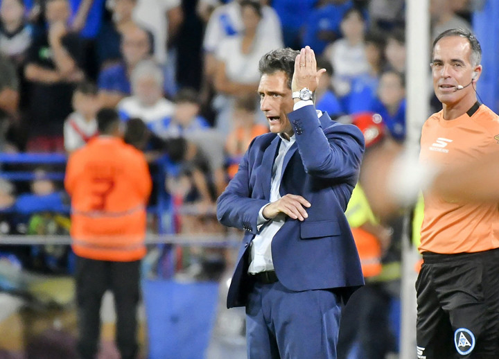 Guillermo Barros Schelotto en su debut en Vélez.