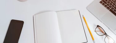 Horas libres para estudiar mientras trabajas: en España, el estatuto de trabajadores tiene este permiso especial 