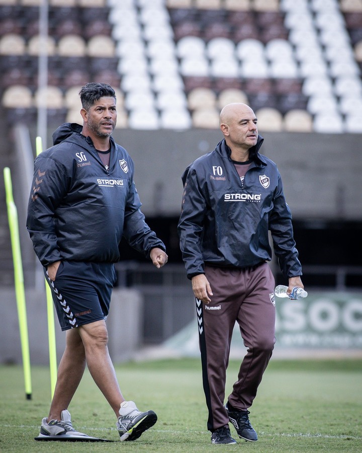 Sergio Gómez y Favio Orsi, la dupla técnica de Platense. Prensa Platense