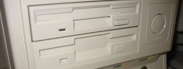 Hay quien está usando cajas de viejos 386 para construir sus PCs de última generación 