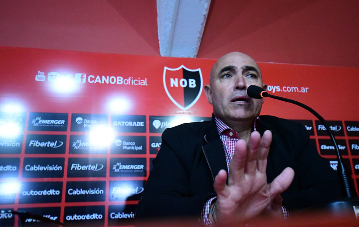 Juan Manuel Llop, ex técnico de Newell's. Foto: Juan José García.