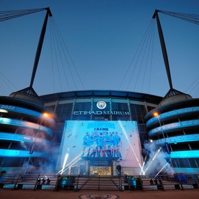 ¿Se animarán a hacerlo en la Argentina? El Manchester City bajará el precio de sus entradas a casi la mitad