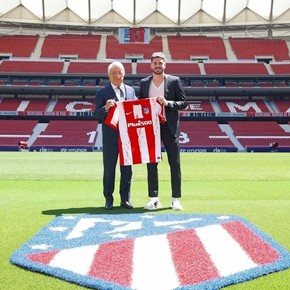 La llamativa frase del presidente del Atlético de Madrid sobre el futuro de De Paul