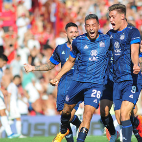 Platense suma a su primer refuerzo: llega desde Talleres