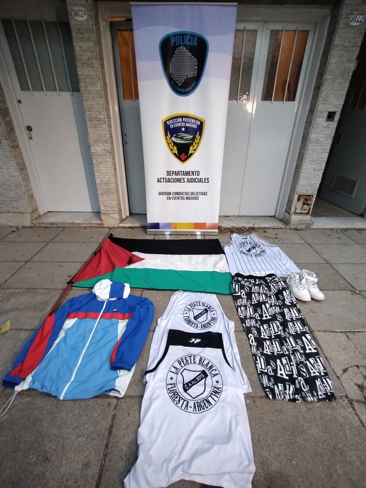 Allanamientos a la barra de All Boys.