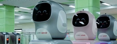 No puedes subir al metro de Madrid con un patinete eléctrico. En el de China, los robots ya son un pasajero más