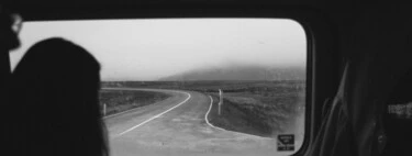 Airbnb y Booking me han quitado lo que más me gustaba de viajar en los 2000. La Gen Z tiene nostalgia de aquellos años... y yo también