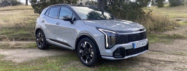 Probamos el Kia Sportage: el coche más vendido de Kia en el mundo ha tomado una decisión para seguir enamorando, y es mantener los motores diésel y gasolina