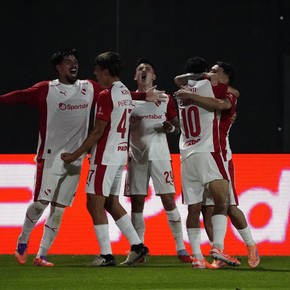 Con un gol de Montiel sobre la hora, Independiente derrotó a Riestra y se ilusiona con la Copa