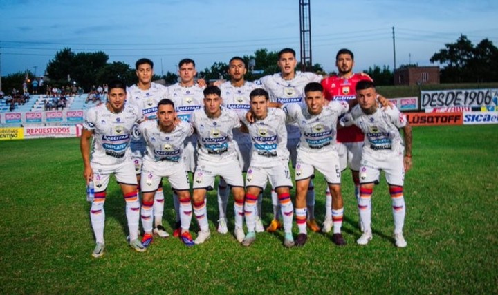 Armenio se quedó con la clasificación en Merlo.