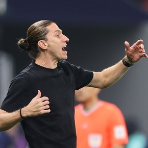 Filipe Luís, aplaudido en conferencia tras la final contra PSG: “Amo mi club y amo estar aquí” 