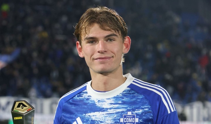 Nico Paz, de enorme presente en la Serie A. (Foto: @SerieA_EN)