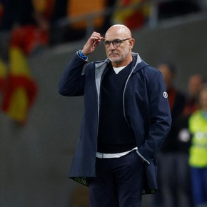 Luis de la Fuente con Olé, el elogio a Scaloni y su deseo de jugar la Finalissima: "Yo estaría encantado" 