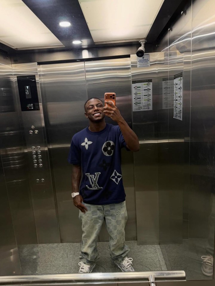 Marino Hinestroza, festejo vanidad en Cali, Colombia. 