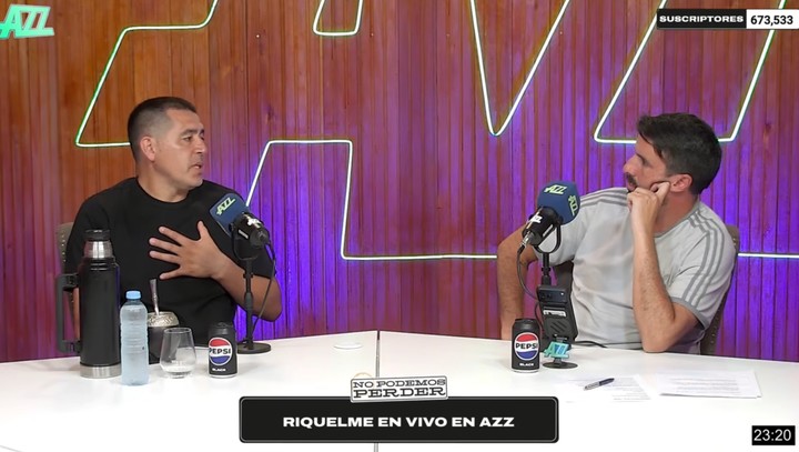 Riquelme en vivo en AZZ Stream.