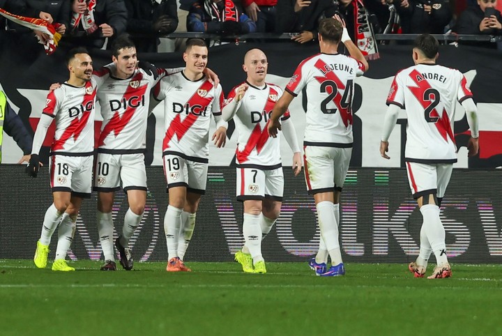 En el medio, el equipo se encuentra en zona de descenso (EFE/Kiko Huesca).