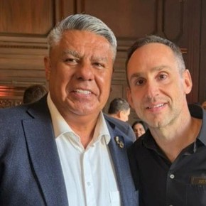 El Chiqui Tapia apareció por Estados Unidos: qué fue a hacer y el polémico empresario que lo invitó