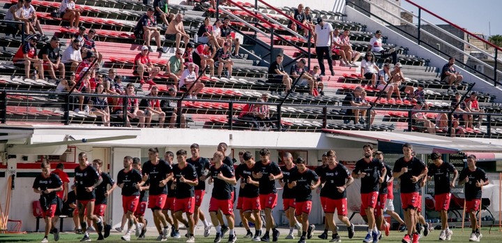 Chaca se estrena contra San Martín de San Juan (Prensa Chacarita)