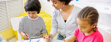 Cómo hacer un comedero para pájaros, paso a paso: una manualidad fácil, creativa y educativa para los niños